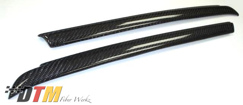 DTM Fiber Werkz BMW E30 Eyebrows in CFRP Unmounted 2 DTM Fiber Werkz BMW E30 Eyebrows in CFRP Unmounted 2