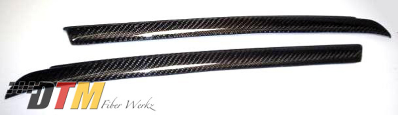 DTM Fiber Werkz BMW E30 Eyebrows in CFRP Unmounted 1 DTM Fiber Werkz BMW E30 Eyebrows in CFRP Unmounted 1
