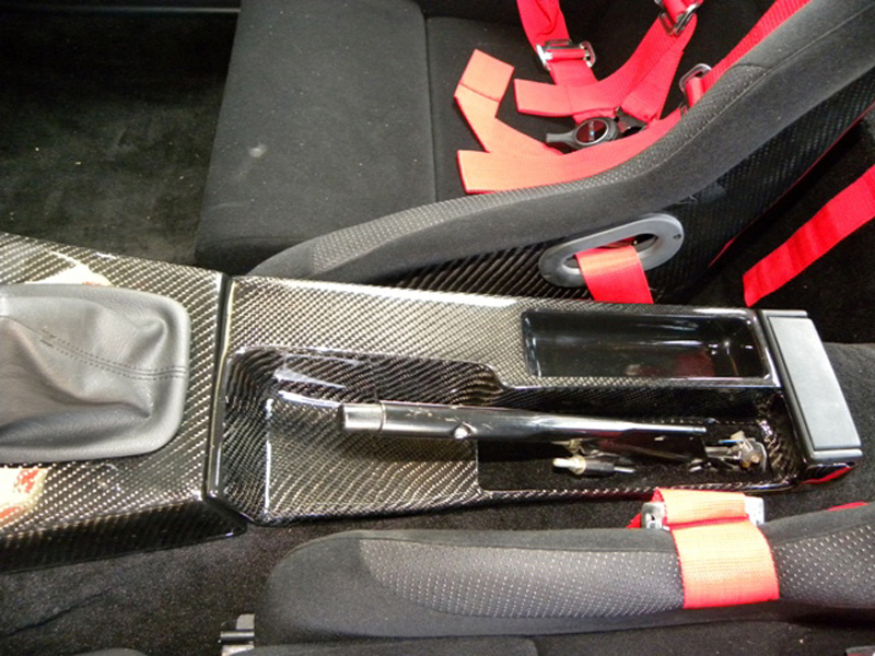 DTM Fiber Werkz BMW E30 Carbon Fiber Center Console 4 DTM Fiber Werkz BMW E30 Carbon Fiber Center Console 4