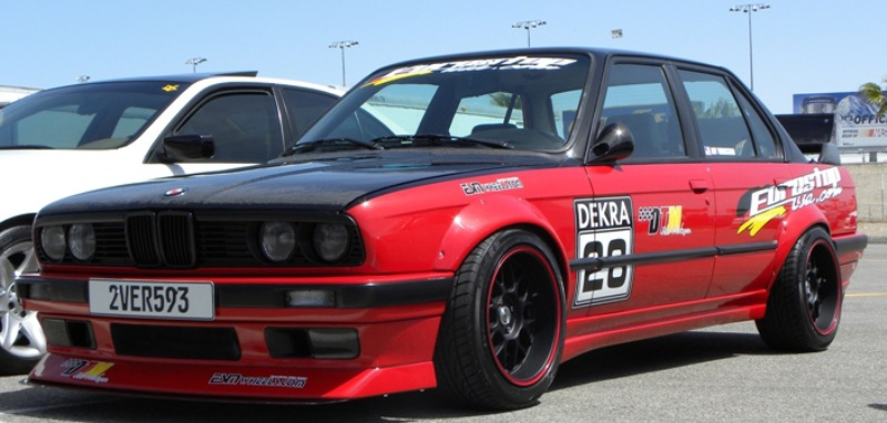 DTM Fiber Werkz BMW E30 Rivet On Fender Flares Mounted View 5 DTM Fiber Werkz BMW E30 Rivet On Fender Flares Mounted View 5