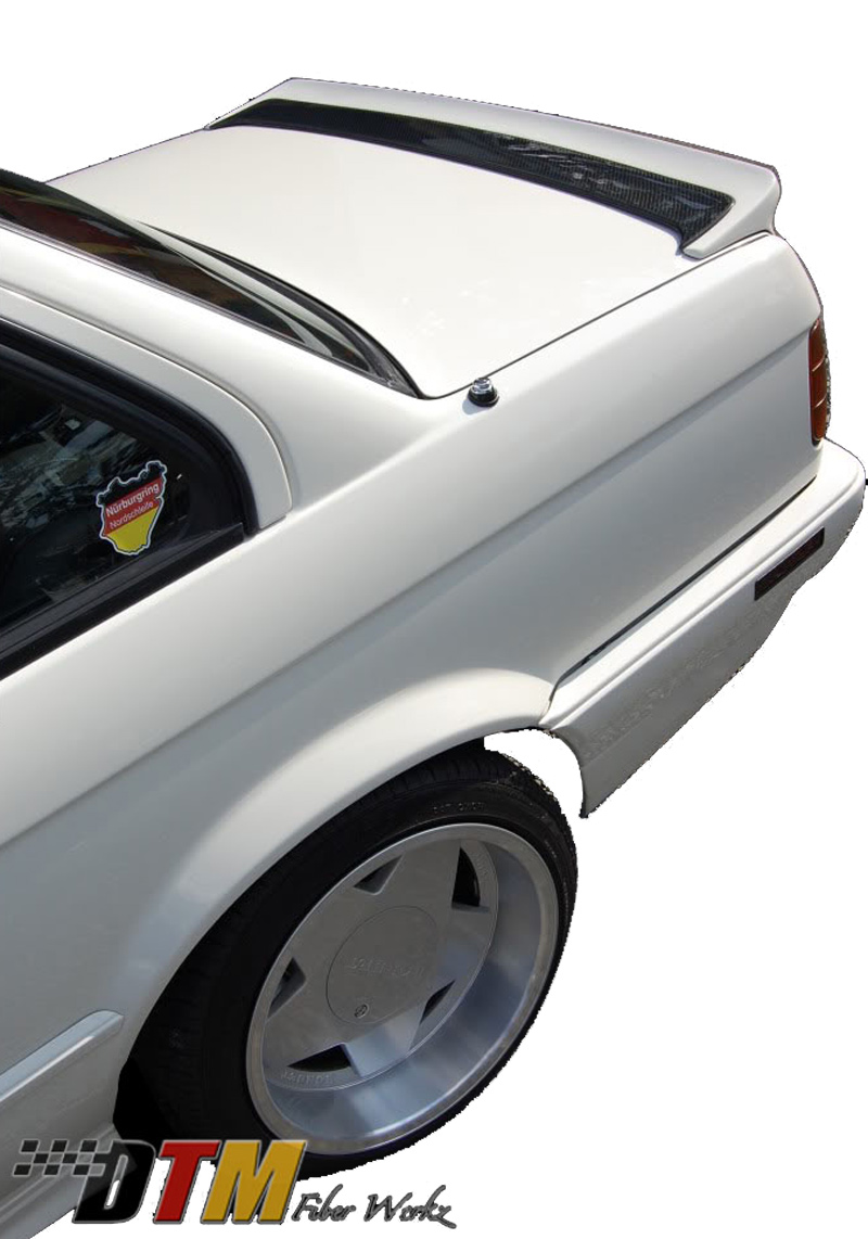 DTM Fiber Werkz E30 Mtech I style Spoiler Mounted 1 DTM Fiber Werkz E30 Mtech I style Spoiler Mounted 1