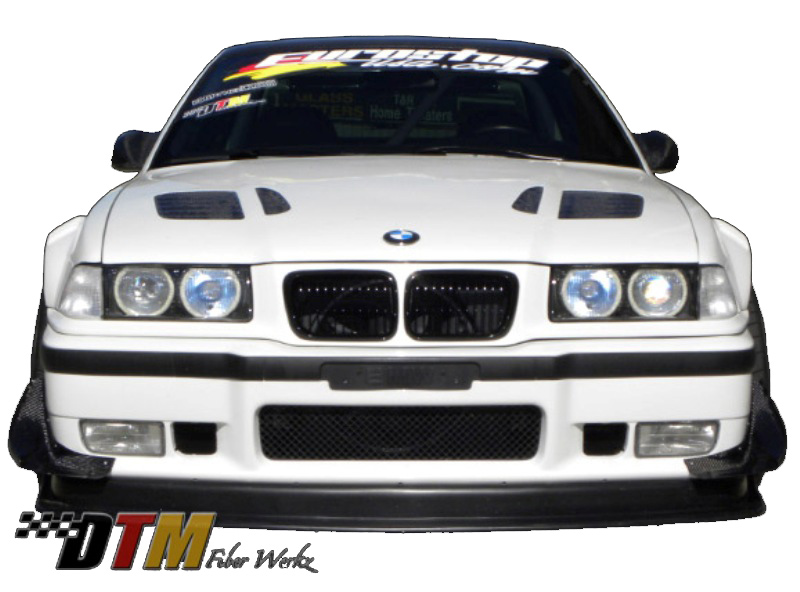 DTM Fiber Werkz BMW E36 GTR-S Style Vented Widebody Front Fenders View 4 DTM Fiber Werkz BMW E36 GTR-S Style Vented Widebody Front Fenders View 4