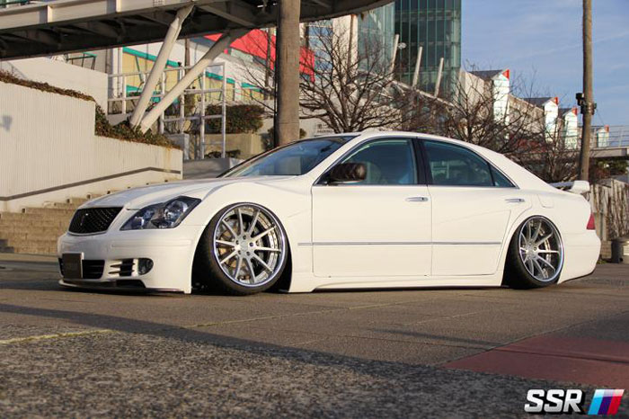 SSR Wheels Executor CV01 Toyota Crown SSR Wheels Executor CV01 Toyota Crown