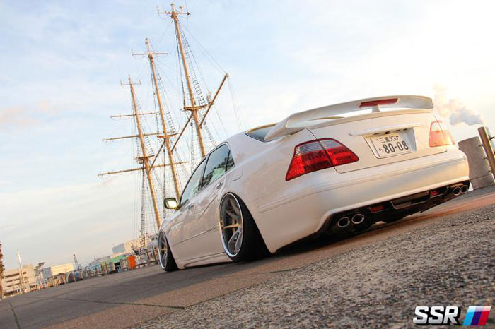 SSR Wheels Executor CV01 Toyota Crown SSR Wheels Executor CV01 Toyota Crown