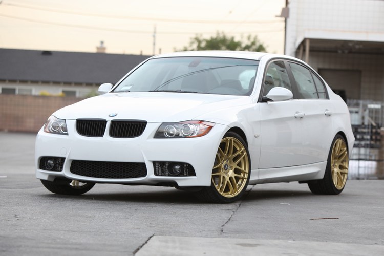 If you have any questions about the E90 M3 Replica side 