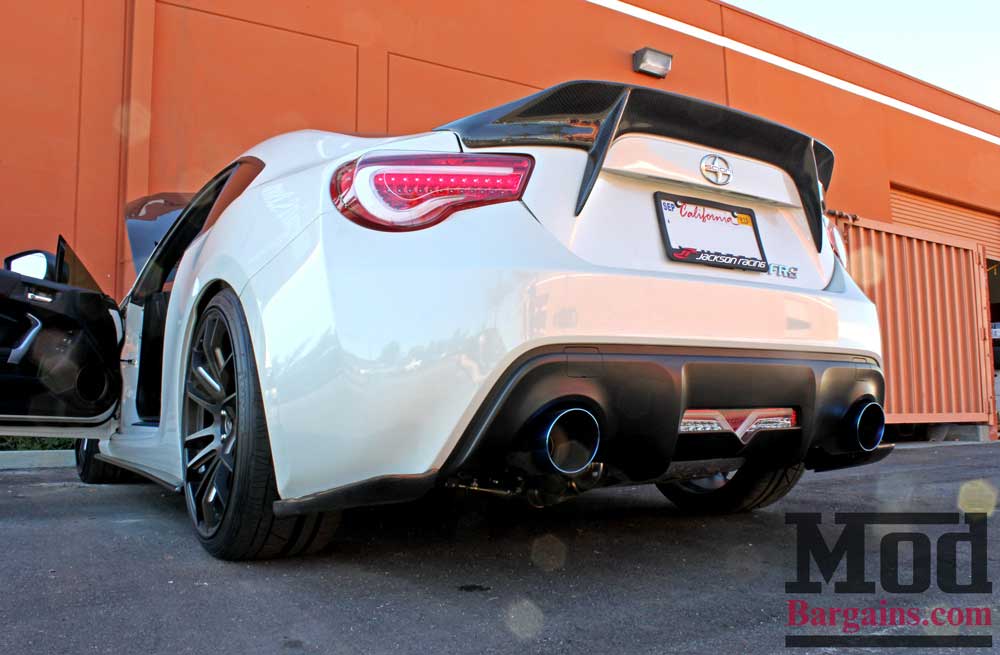 Valenti LED Tail Lights for Scion FR-S Subaru BRZ ZN6 ZC6 Installed Valenti LED Tail Lights for Scion FR-S Subaru BRZ ZN6 ZC6 Installed