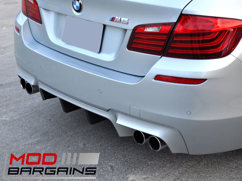 Carbon Fiber Center Diffuser for 20112016 BMW M5 [F10] BM0350
